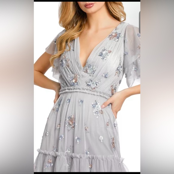 Mac Duggal embellished gown - Picture 5 of 7